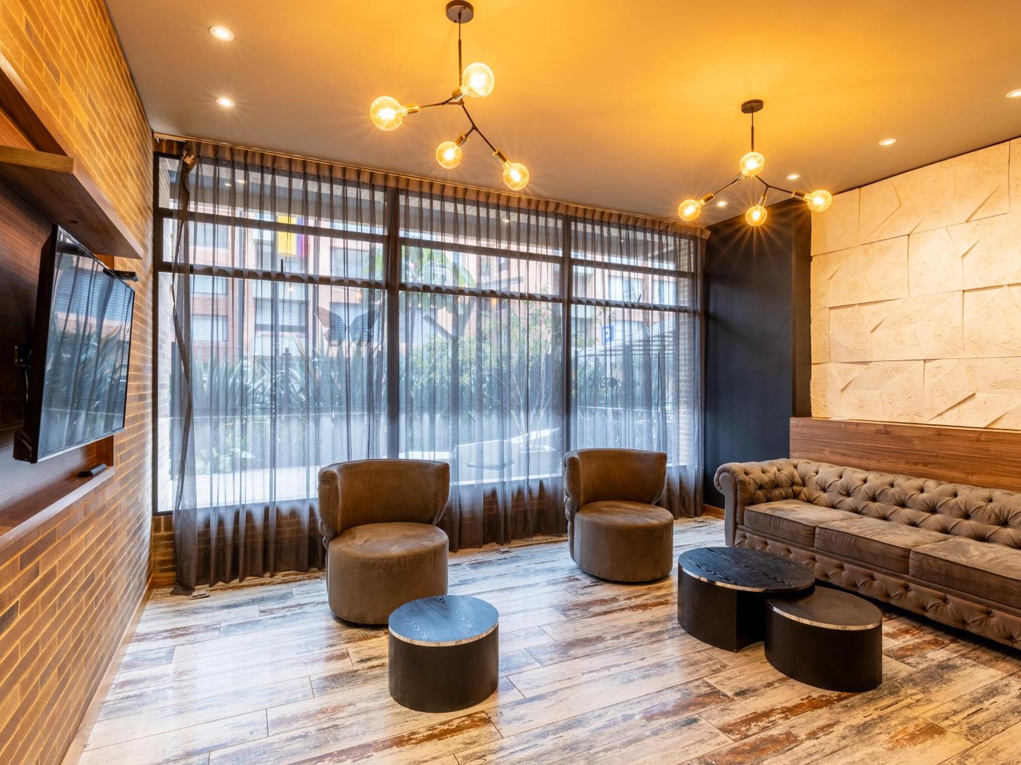 Pulse 95 By Wynwood House Aparthotel Bogota Exterior photo