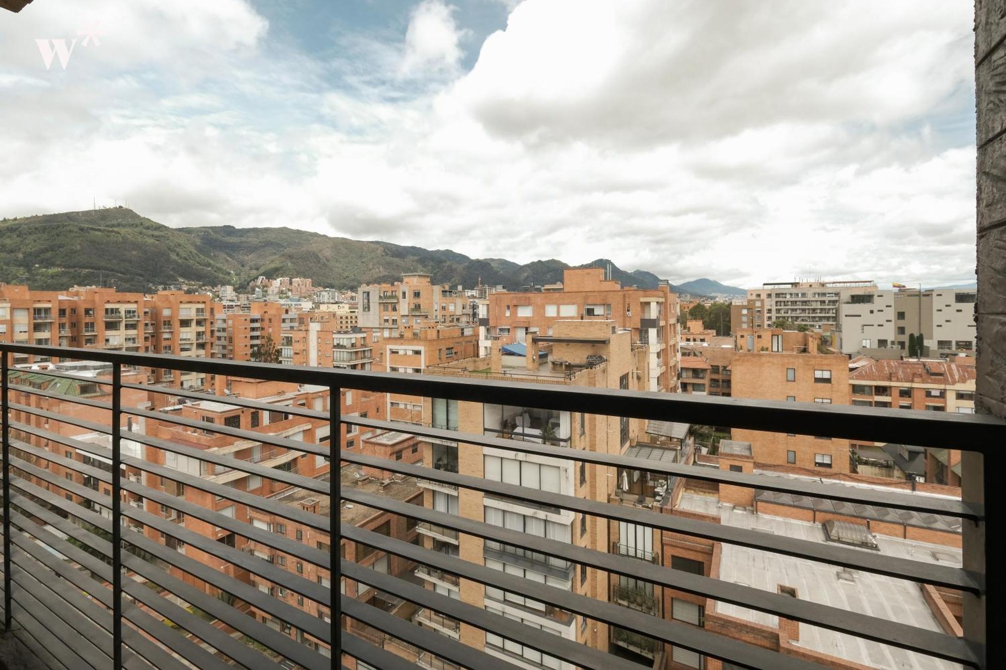 Pulse 95 By Wynwood House Aparthotel Bogota Exterior photo