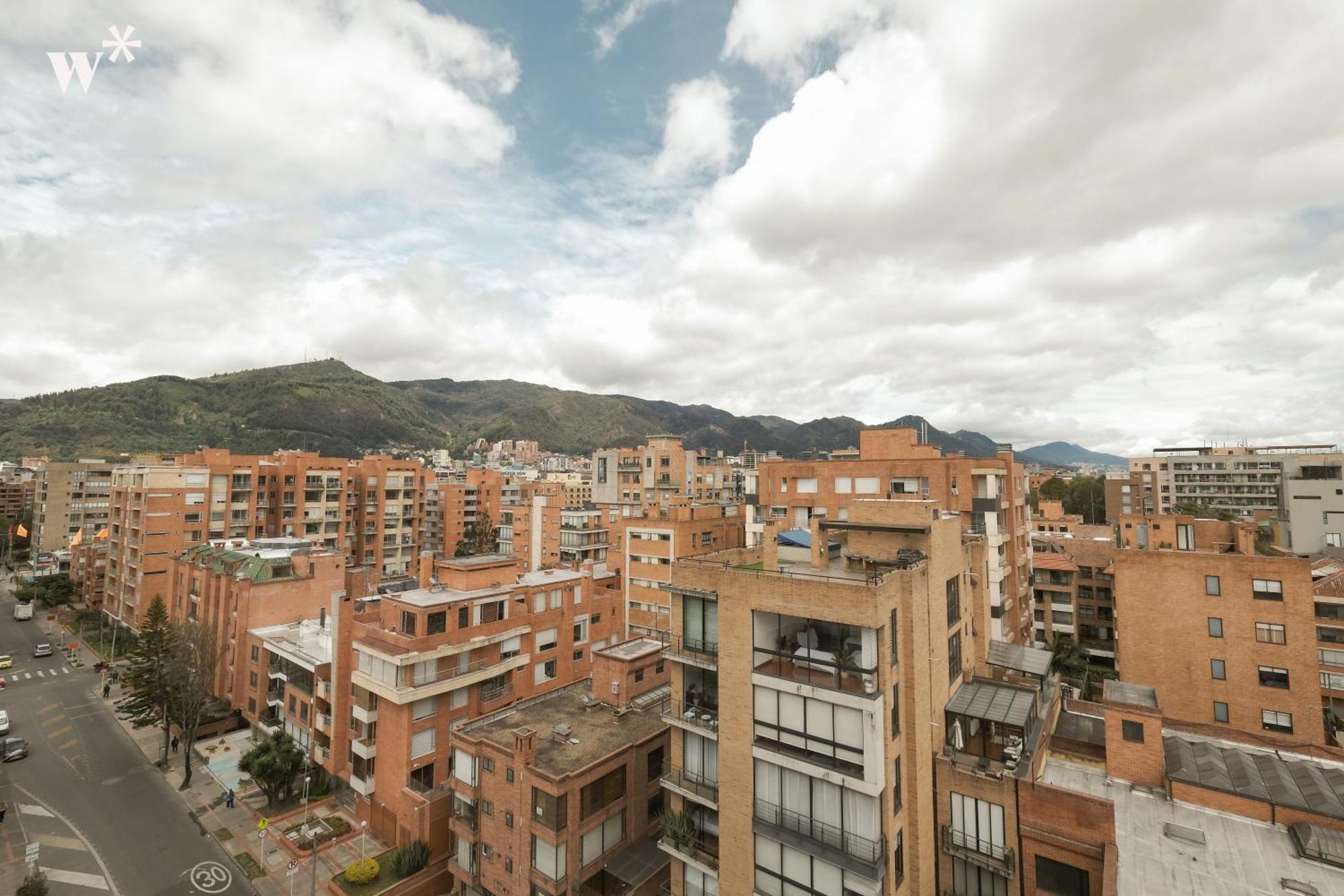 Pulse 95 By Wynwood House Aparthotel Bogota Exterior photo